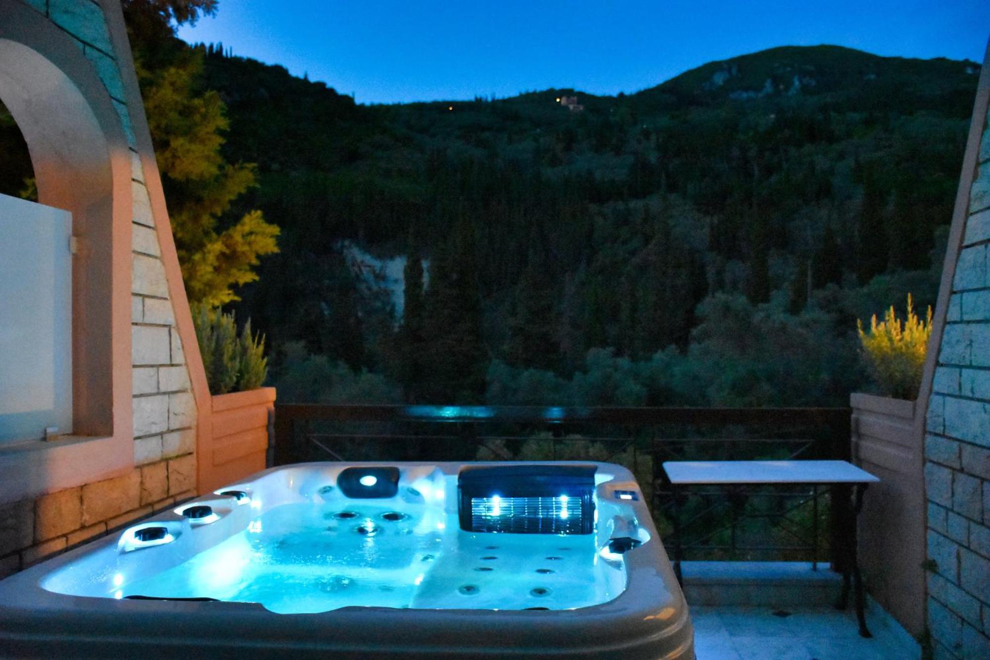 Doliva John Private Jacuzzi *